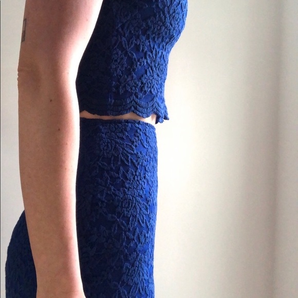Sugarlips 2 piece tank and skirt set in cobalt blue lace size small - Picture 8 of 8